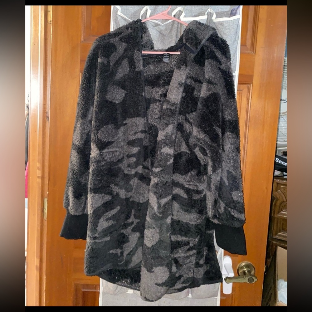 90° by reflex size medium fuzzy cardigan with a hood 
Super soft and cozy